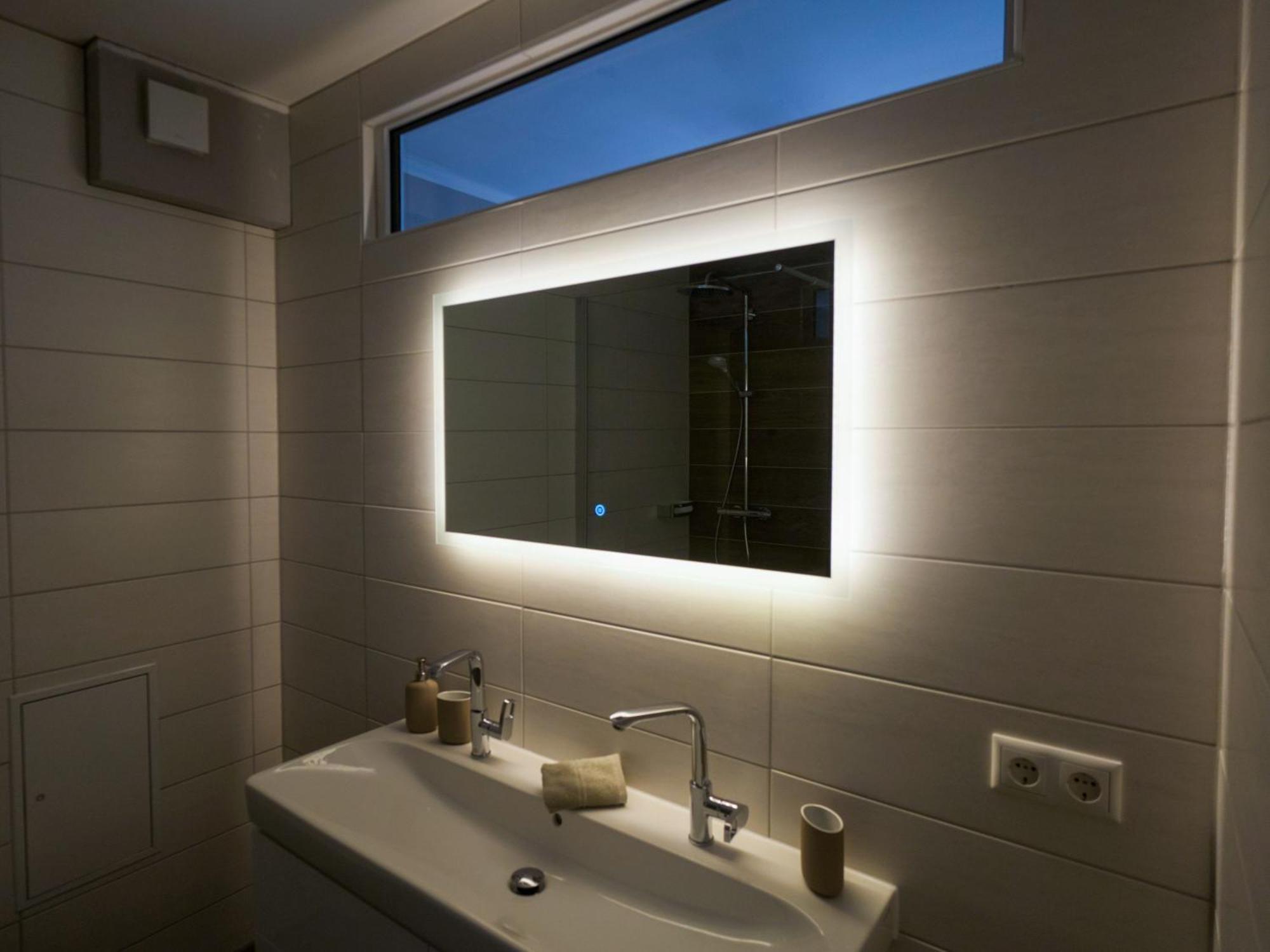 Business-Apartments Im Schuster-Acht Wolgast Buitenkant foto