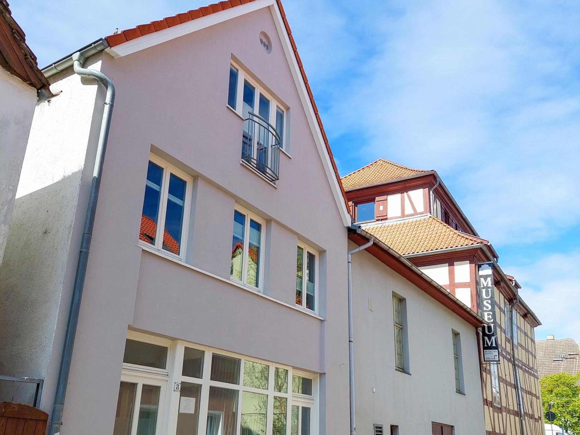 Business-Apartments Im Schuster-Acht Wolgast Buitenkant foto